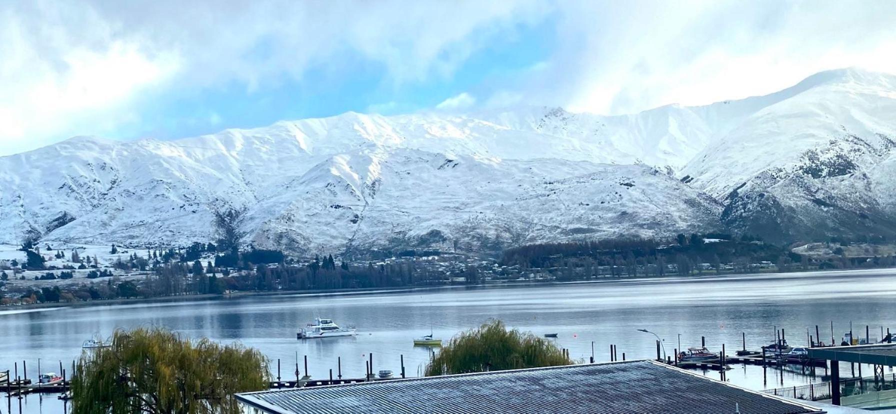 Lakeside Luxury 2 Bedroom Apartment Wanaka Exteriér fotografie